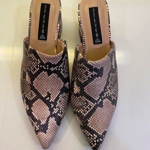 Steve Madden Mule shoes